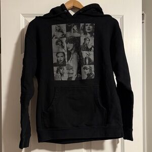 Taylor Swift Black Graphic Sweatshirt